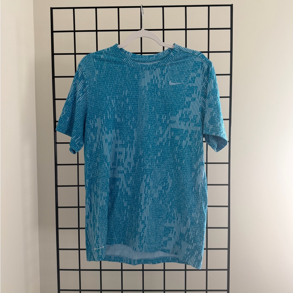 Nike Men's Teal Patterned Short Sleeve Tee